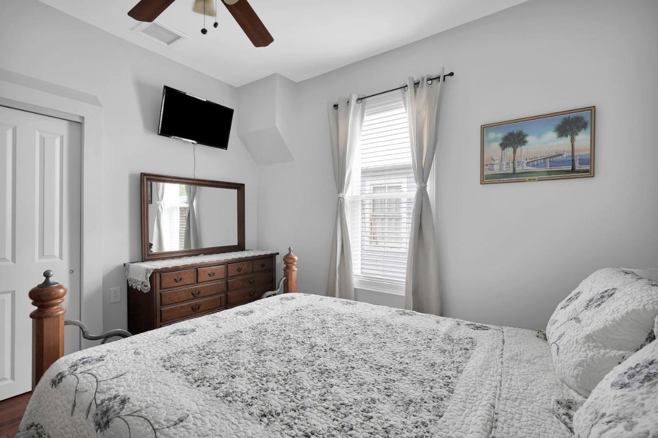 Hot Tub- 80'S Arcade- Pool Table- Historic Downtown- 7 Car Parking Villa Saint Augustine Eksteriør billede